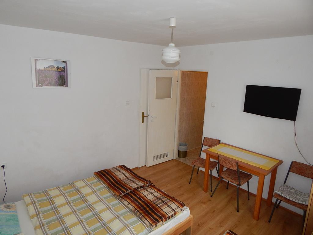 Apartament I Pokoje Aura Dom Wczasowy ดาร์โลฟโก ภายนอก รูปภาพ