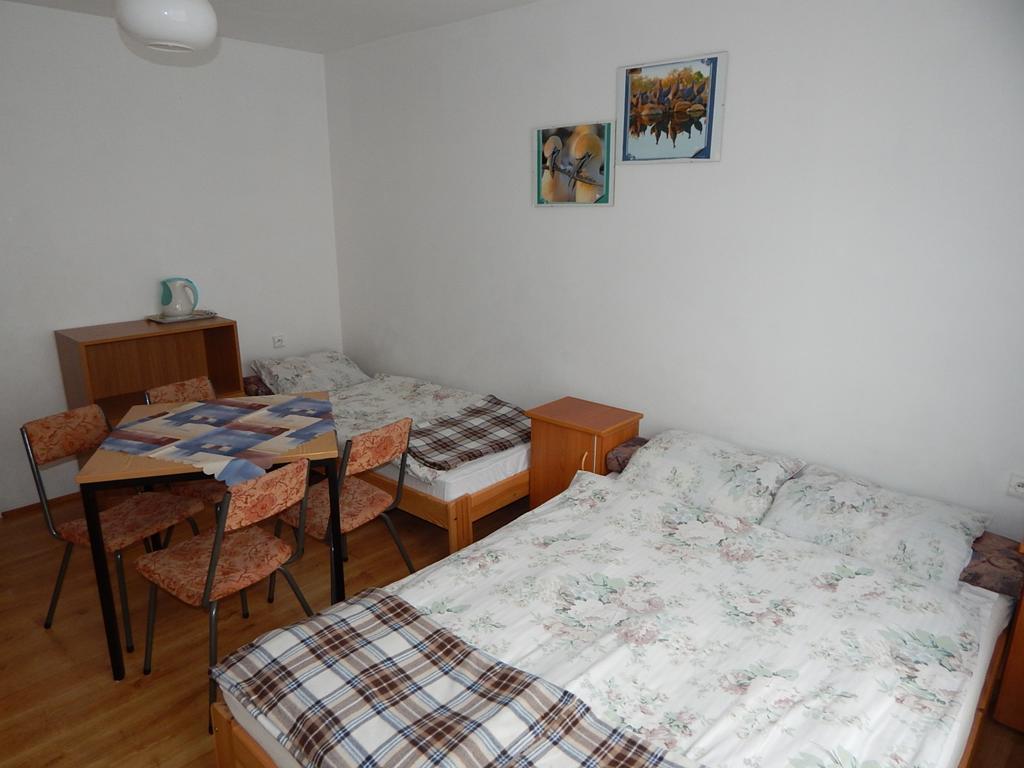 Apartament I Pokoje Aura Dom Wczasowy ดาร์โลฟโก ห้อง รูปภาพ
