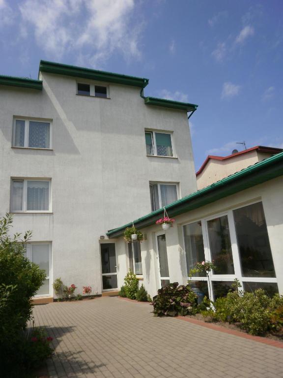 Apartament I Pokoje Aura Dom Wczasowy ดาร์โลฟโก ภายนอก รูปภาพ
